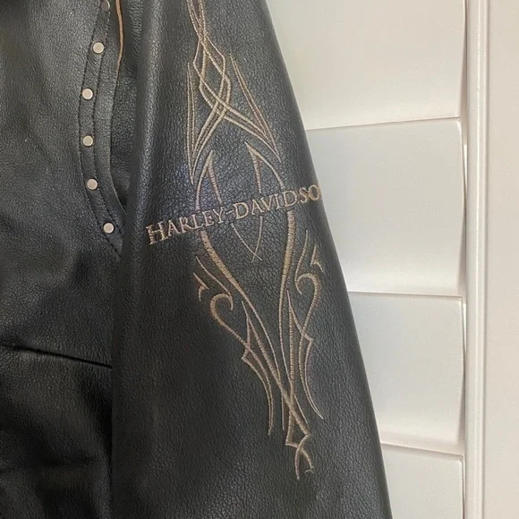 Women's Harley Davidson Unique Leather Jacket XS…​​​​​​​​ - Picture 3 of 12